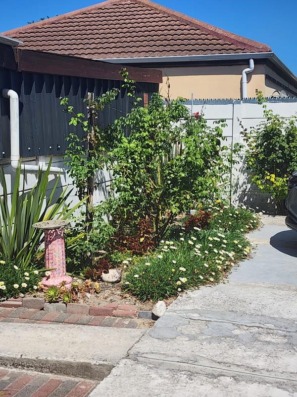 3 Bedroom Property for Sale in Austinville Western Cape